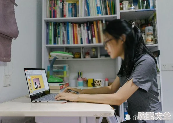 扒开老师：揭露现实教育中的隐患与不足